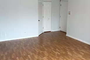 227 Brett Cir, Wauconda, IL 60084 - Photo 5