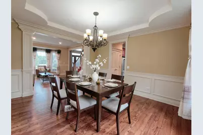 1404 Hatchwood Court, Naperville, IL 60565 - Photo 9