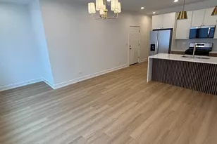 6042 S Eberhart Ave, Chicago, IL 60637 - Photo 5