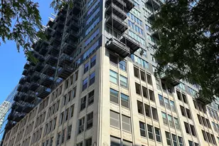 565 W Quincy St, Chicago, IL 60661 - Photo 1