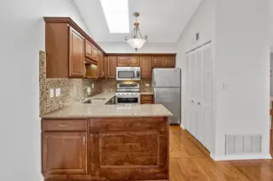 450 Bridle Trail, Wheeling, IL 60090 - Photo 13