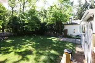 305 Glenice Pkwy, Fox River Grove, IL 60021 - Photo 3
