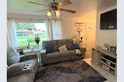 2500 Golfview Street, Joliet, IL 60435 - Photo 7