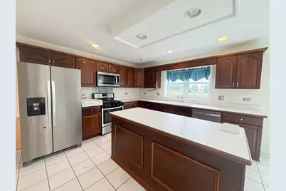 1108 Hollingswood Avenue, Naperville, IL 60564 - Photo 5