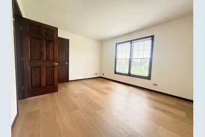 1108 Hollingswood Avenue, Naperville, IL 60564 - Photo 11