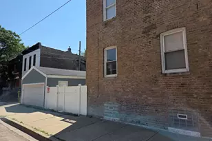 2333 W Ohio St, Chicago, IL 60612 - Photo 23