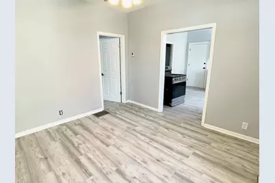 2333 W Ohio Street, Chicago, IL 60612 - Photo 11