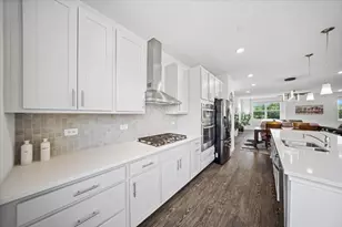 2722 Lily Ln, Rolling Meadows, IL 60008 - Photo 13
