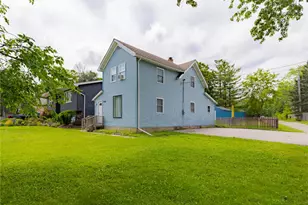 1904 Ezra Ave, Zion, IL 60099 - Photo 3