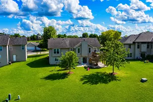423 Cross Plains Rd, Rockford, IL 61107 - Photo 45