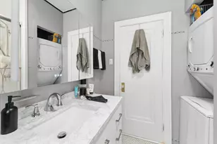 2215 W Arthur Ave, Chicago, IL 60645 - Photo 39