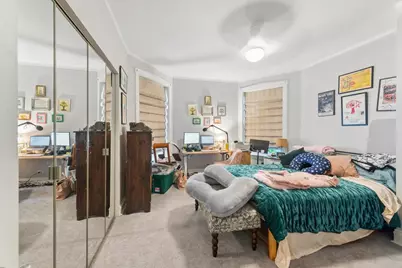 2215 W Arthur Avenue, Chicago, IL 60645 - Photo 25