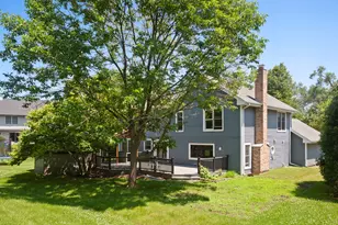 310 Chesterfield Ln, Vernon Hills, IL 60061 - Photo 33