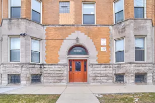 4858 S Prairie Ave, Chicago, IL 60615 - Photo 1