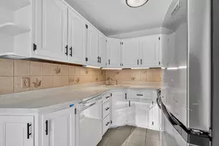 450 N Addison Rd, Villa Park, IL 60181 - Photo 23