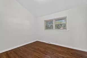 450 N Addison Rd, Villa Park, IL 60181 - Photo 33