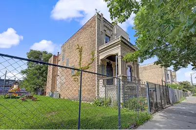 3416 W Jackson Boulevard, Chicago, IL 60624 - Photo 3