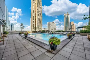 777 N Michigan Ave, Chicago, IL 60611 - Photo 13