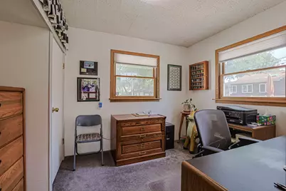325 S Lodge Lane, Lombard, IL 60148 - Photo 7