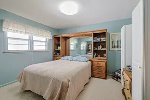 325 S Lodge Ln, Lombard, IL 60148 - Photo 15