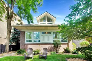 2012 W Estes Ave, Chicago, IL 60645 - Photo 1