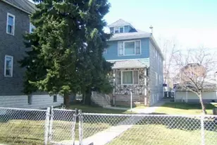 8518 S Muskegon Ave, Chicago, IL 60617 - Photo 1