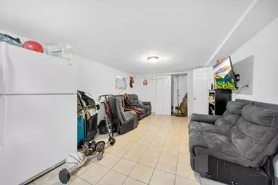 4918 W Winnemac Avenue, Chicago, IL 60630 - Photo 17