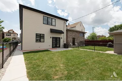 7610 W 60th Place, Summit, IL 60501 - Photo 3