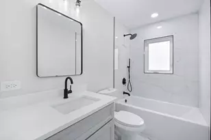 7610 W 60th Pl, Summit, IL 60501 - Photo 17