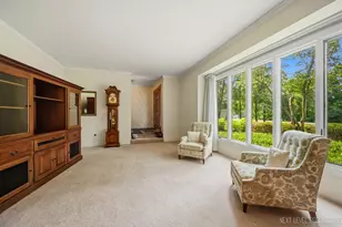 39W390 Juliet Dr, Elgin, IL 60124 - Photo 7