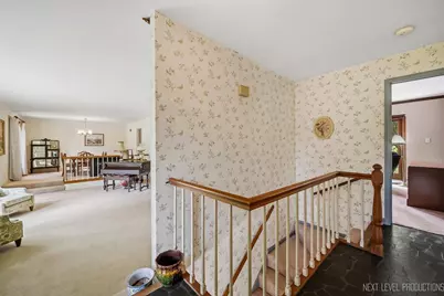 39W390 Juliet Drive, Elgin, IL 60124 - Photo 5