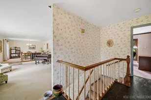 39W390 Juliet Dr, Elgin, IL 60124 - Photo 5