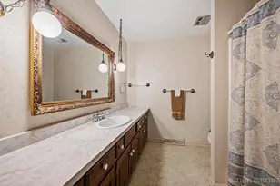 39W390 Juliet Dr, Elgin, IL 60124 - Photo 21