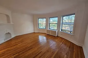 2456 W Catalpa Ave, Chicago, IL 60625 - Photo 5