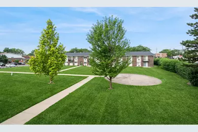 9562 Park Lane #2I, Des Plaines, IL 60016 - Photo 15