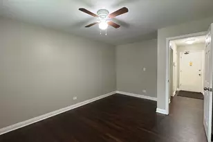 9562 Park Ln, Des Plaines, IL 60016 - Photo 9