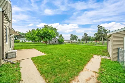 224 Avenue H Avenue, Rochelle, IL 61068 - Photo 21