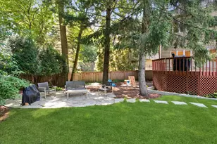 329 Royce Woods Ct, Naperville, IL 60565 - Photo 37