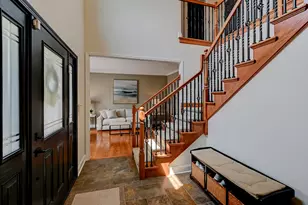 1720 Tower Hill Dr, Woodridge, IL 60517 - Photo 3