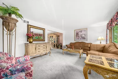 2277 Ridgewood Road, Lisle, IL 60532 - Photo 5
