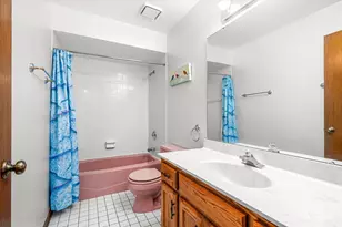 2277 Ridgewood Rd, Lisle, IL 60532 - Photo 23