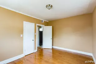 8023 S Wood St, Chicago, IL 60620 - Photo 11