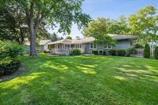 24 Briargate Cir, Sugar Grove, IL 60554 - Photo 27
