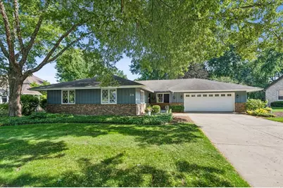 24 Briargate Circle, Sugar Grove, IL 60554 - Photo 1