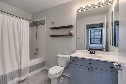130 S Canal Street #817, Chicago, IL 60606 - Photo 17