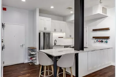 130 S Canal Street #817, Chicago, IL 60606 - Photo 7