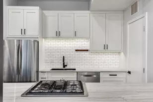 130 S Canal St, Chicago, IL 60606 - Photo 9