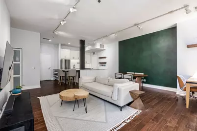 130 S Canal Street #817, Chicago, IL 60606 - Photo 5