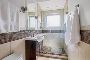 9338 Lowell Ave, Skokie, IL 60076 - Photo 17