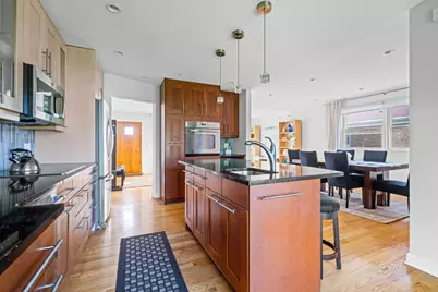 9338 Lowell Avenue, Skokie, IL 60076 - Photo 11